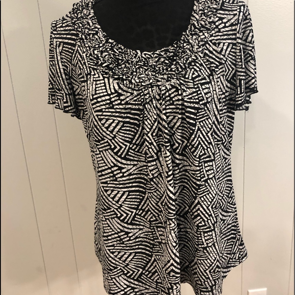New Directions Black and white Top